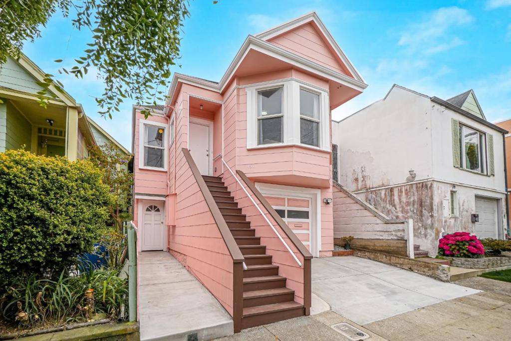 Daly City, CA 94014,451 Winchester ST