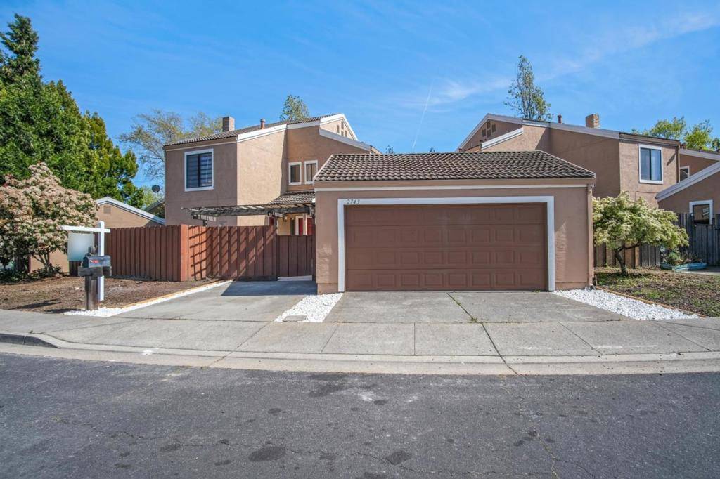 Hayward, CA 94542,2743 Gamble CT