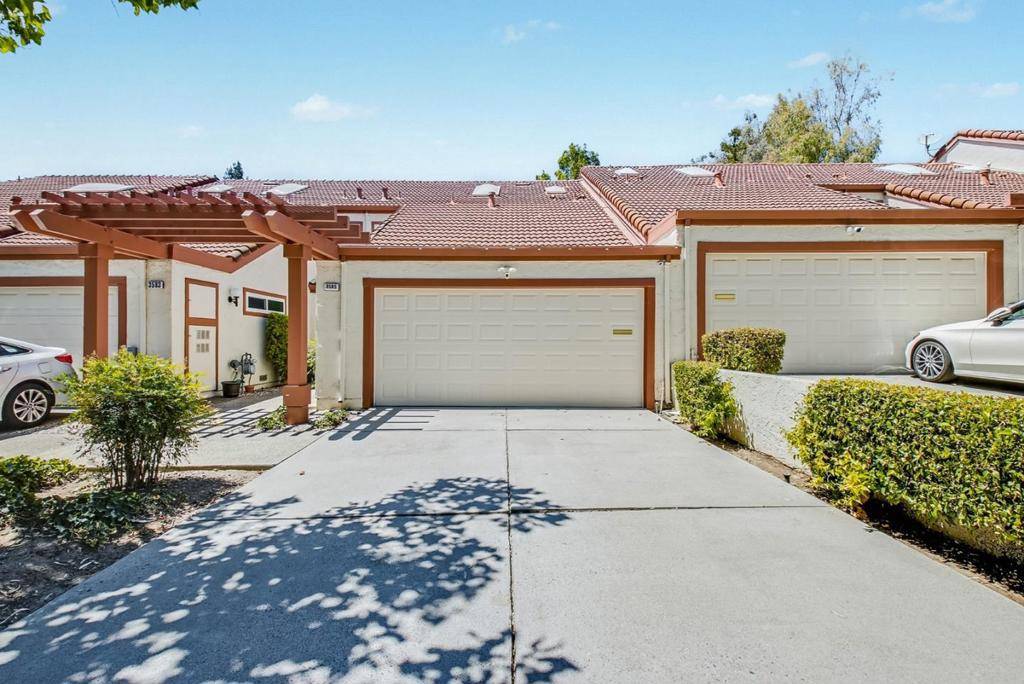 San Jose, CA 95148,3585 Flint Creek DR