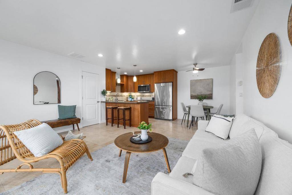 Santa Cruz, CA 95062,755 14th AVE #611
