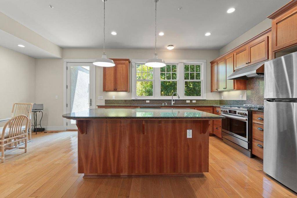 Santa Cruz, CA 95060,119 Tosca TER