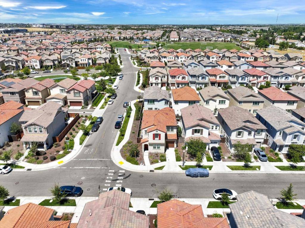 Sacramento, CA 95834,2466 Buzz Aldrin WAY