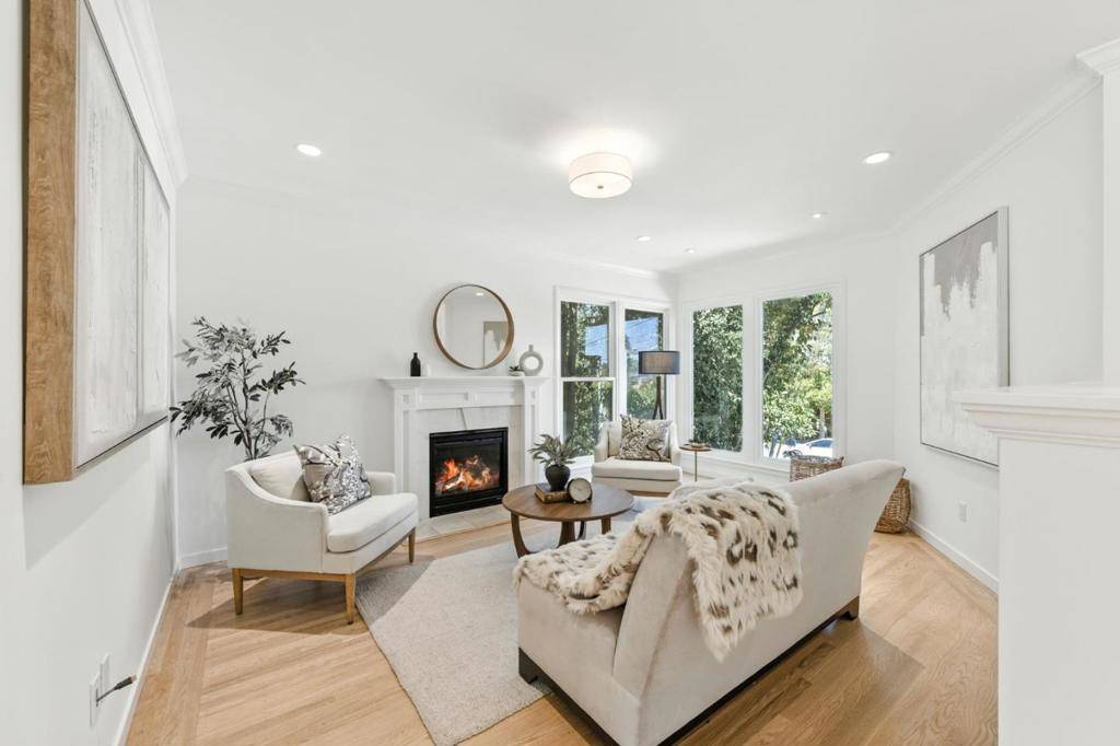 San Carlos, CA 94070,472 Emerald AVE