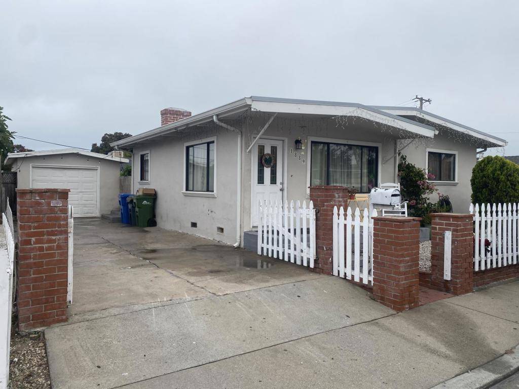 Seaside, CA 93955,1889 Noche Buena ST