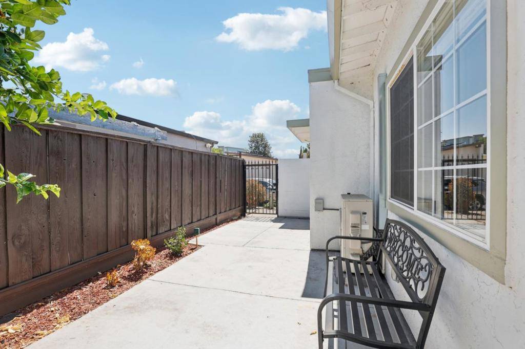 Milpitas, CA 95035,172 Evening Star CT