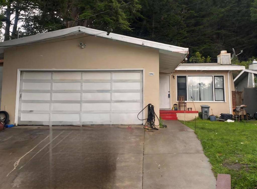 Pacifica, CA 94044,623 Miller AVE