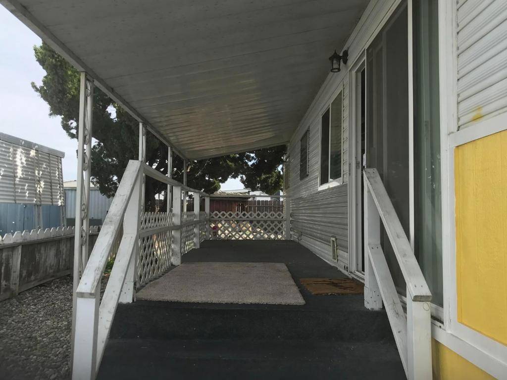 Manteca, CA 95336,1830 E Yosemite