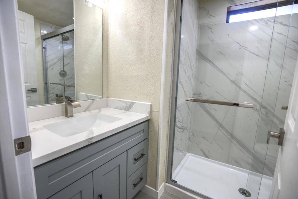 Mountain View, CA 94041,501 Moorpark AVE