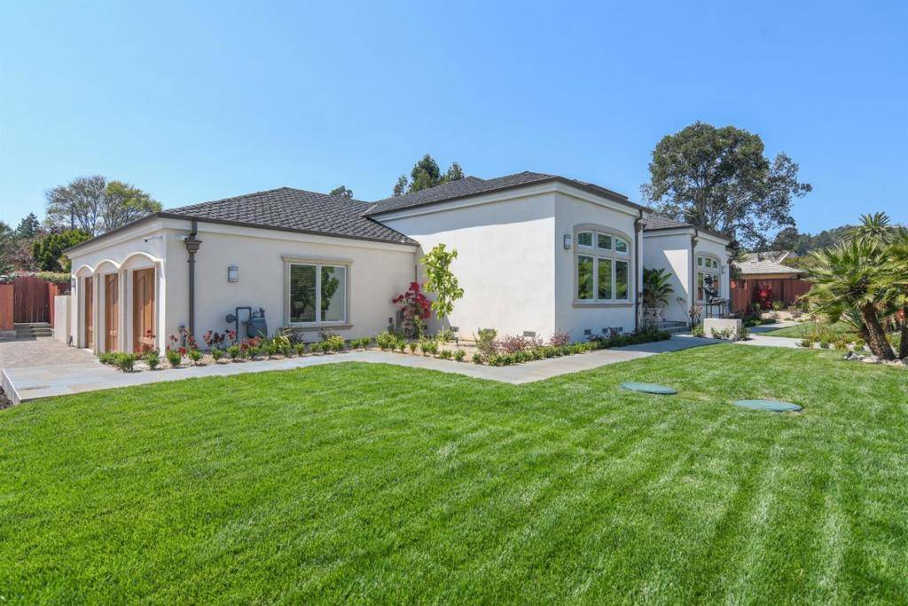 Hillsborough, CA 94010,1505 Wedgewood DR