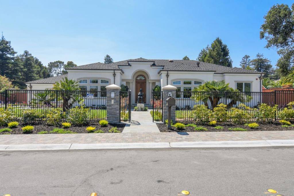 Hillsborough, CA 94010,1505 Wedgewood DR