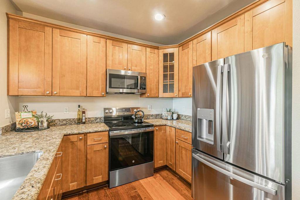 San Jose, CA 95128,1445 FRUTIDALE AVE #217
