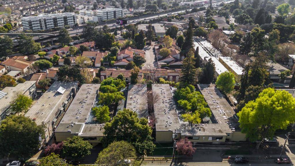 East Palo Alto, CA 94303,30 Newell RD