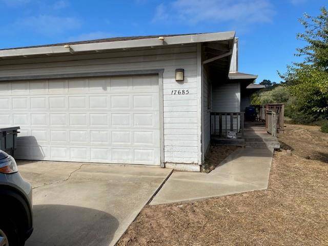 Salinas, CA 93907,17685 Vierra Canyon RD