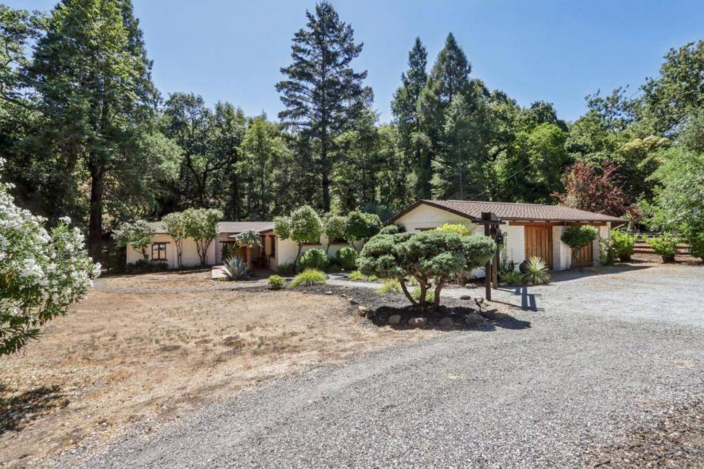 Gilroy, CA 95020,6600 Redwood Retreat RD