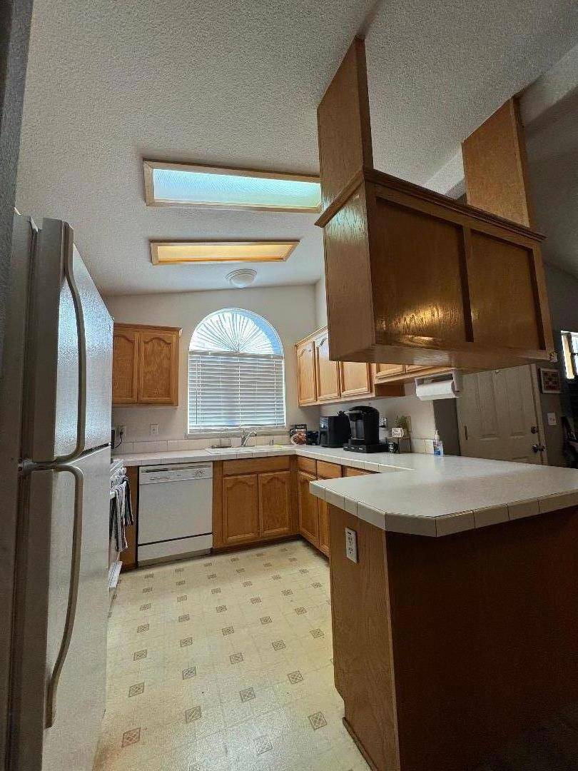 San Jose, CA 95111,555 Umbarger RD