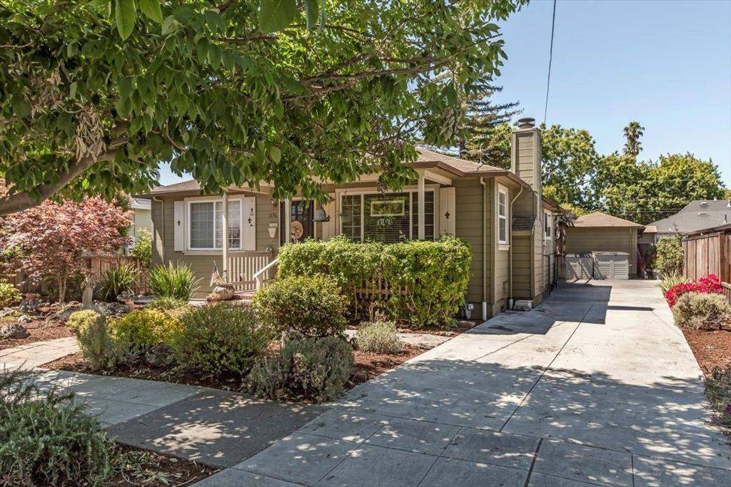 Redwood City, CA 94061,1176 Valota RD
