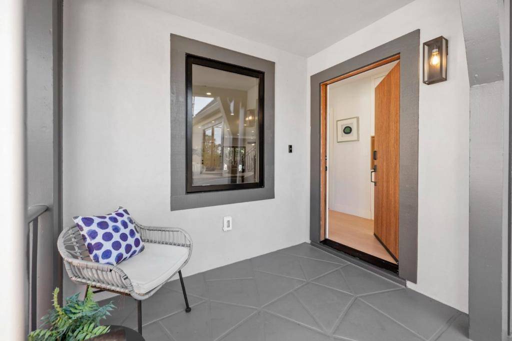 Burlingame, CA 94010,2205 Adeline DR