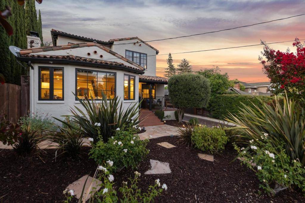 Los Gatos, CA 95030,20 Mariposa AVE