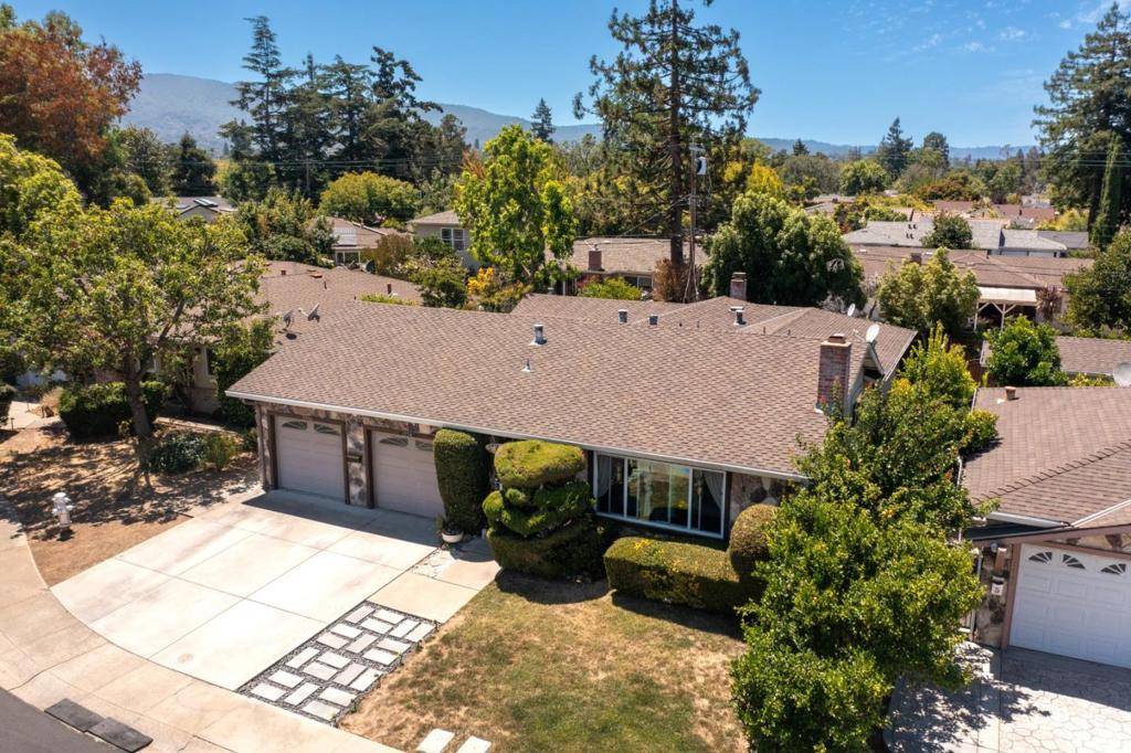 Mountain View, CA 94040,17541756 Plaza CT