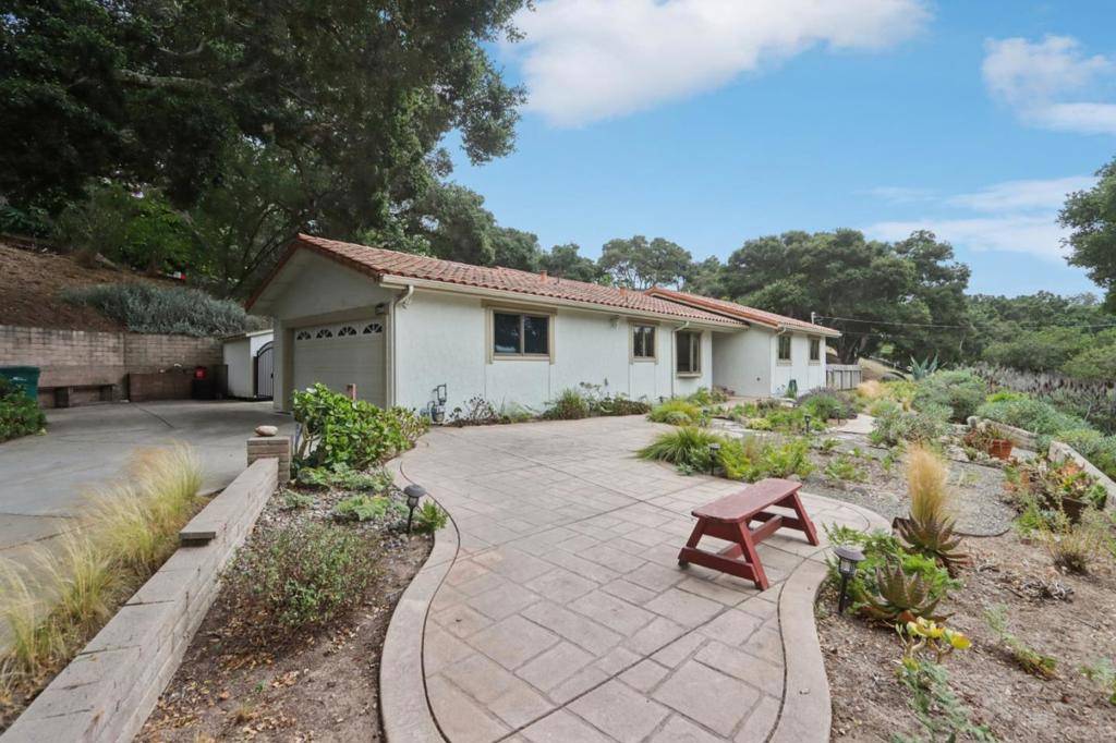 Salinas, CA 93907,17848 Berta Canyon RD