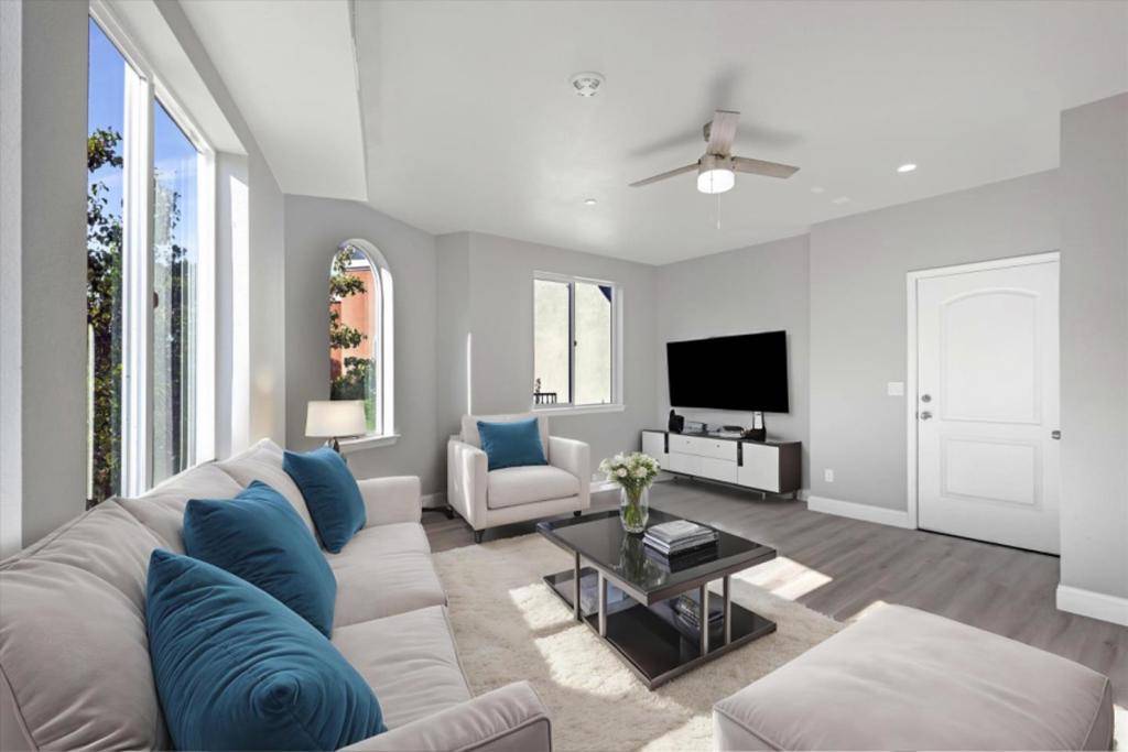 Hayward, CA 94541,823 W A ST #2