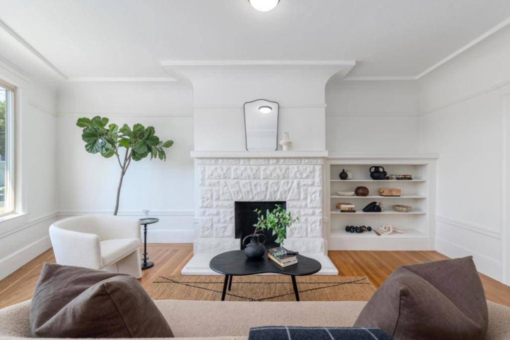 San Francisco, CA 94124,76 Bayview ST