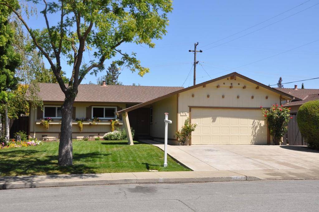 Mountain View, CA 94043,774 San Lucas AVE