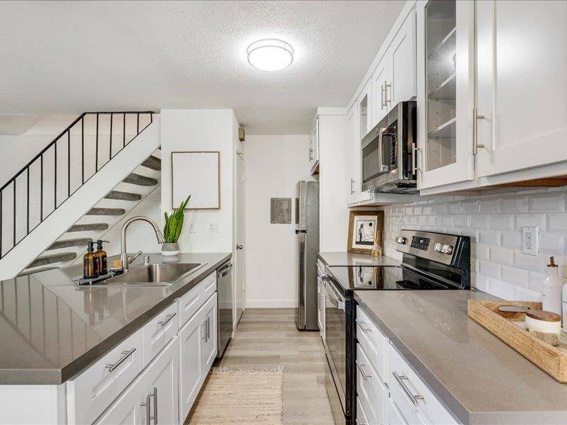 Capitola, CA 95010,4475 Diamond ST #3