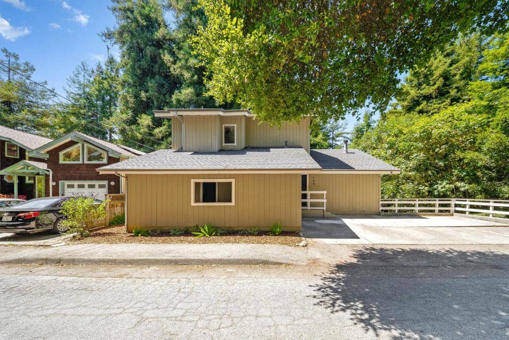 Aptos, CA 95003,146 Aptos School RD
