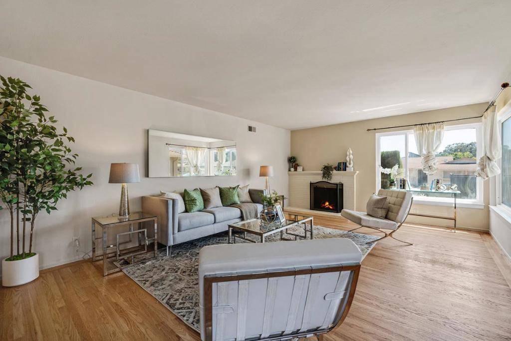 San Bruno, CA 94066,2480 Lexington WAY