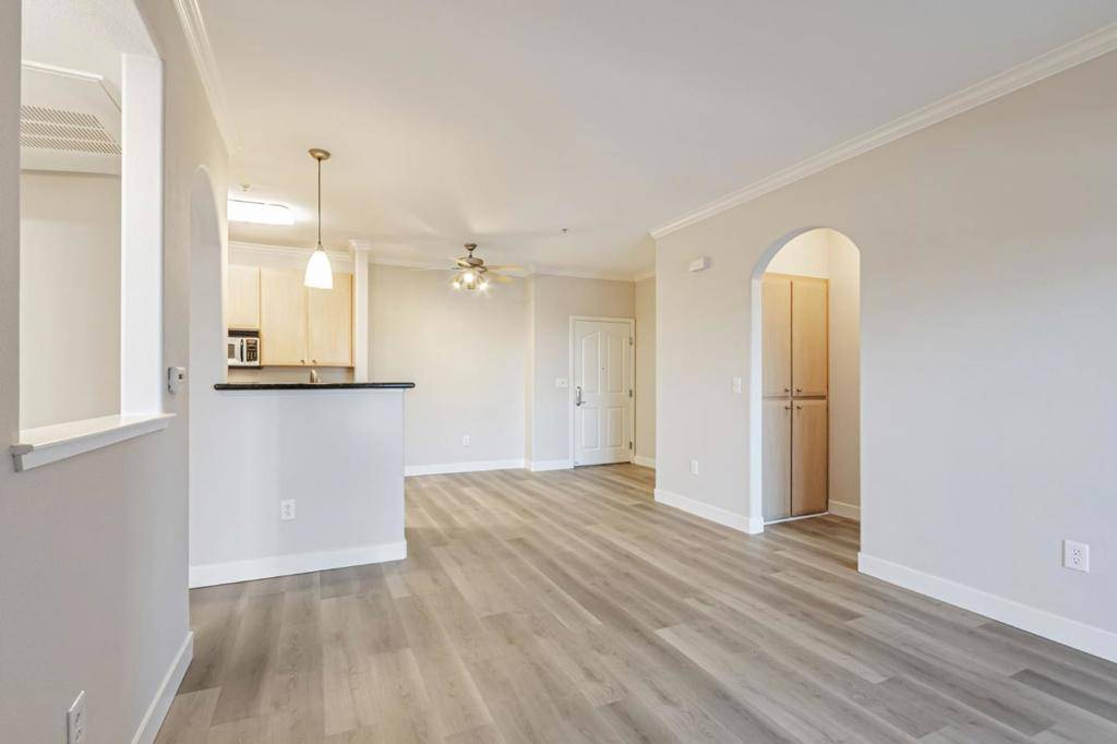 San Jose, CA 95128,801 S Winchester BLVD #4116