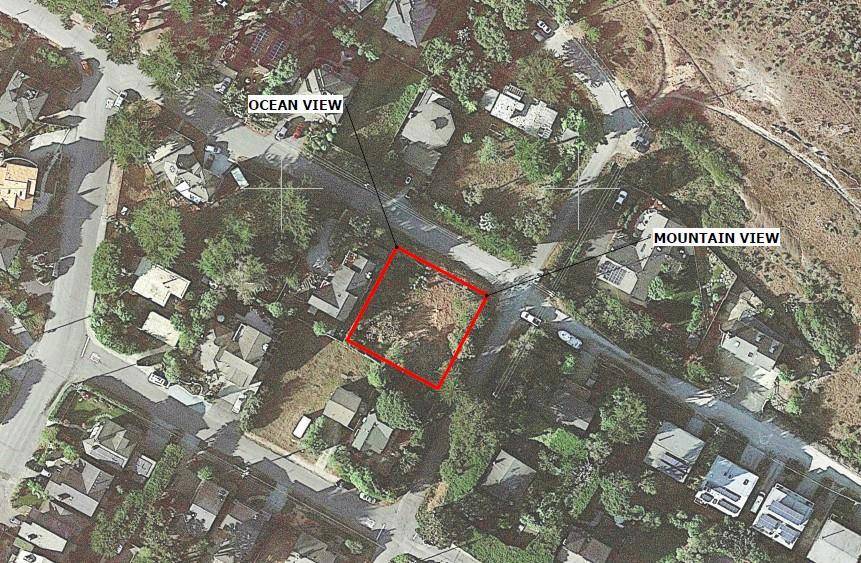 Montara, CA 94037,284 2nd ST