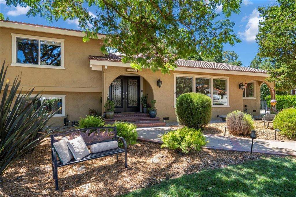 Morgan Hill, CA 95037,17441 Blue Jay DR