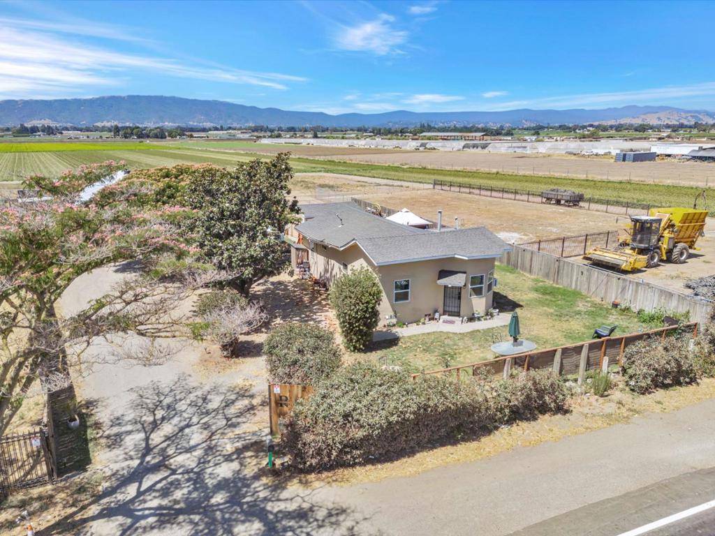 Gilroy, CA 95020,2712 Ferguson RD