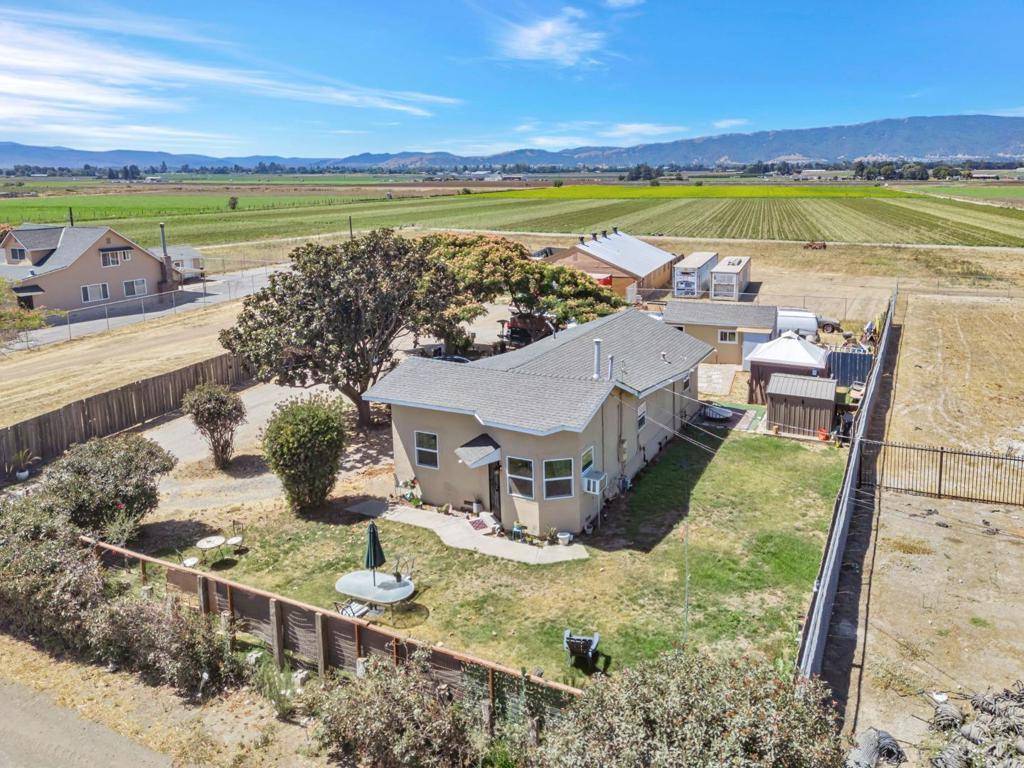 Gilroy, CA 95020,2712 Ferguson RD