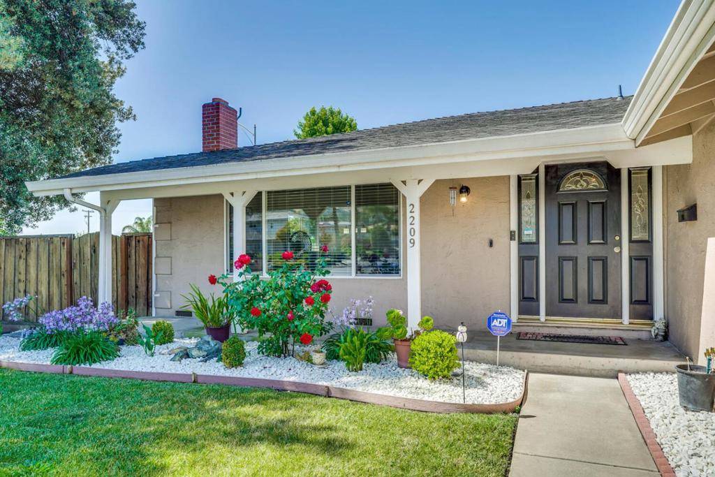 San Jose, CA 95148,2209 Fairmont DR
