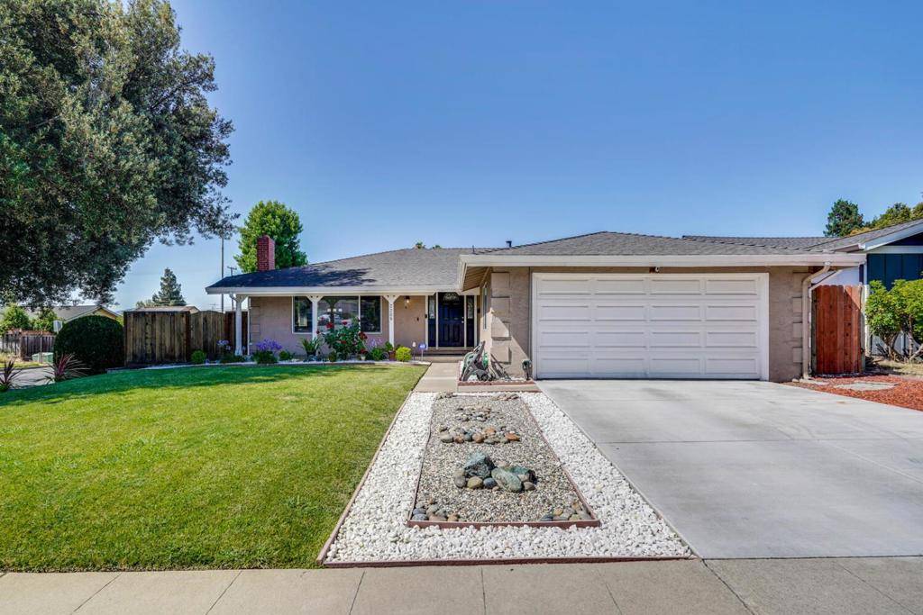 San Jose, CA 95148,2209 Fairmont DR