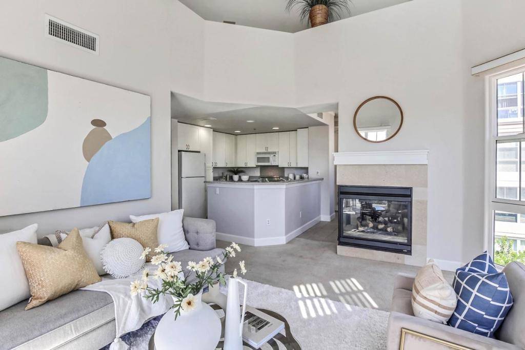 Cupertino, CA 95014,20488 Stevens Creek BLVD #2301