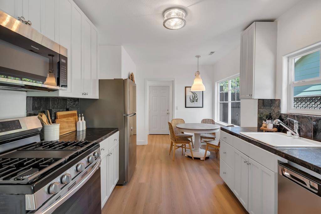 Santa Cruz, CA 95065,2625 Howe ST