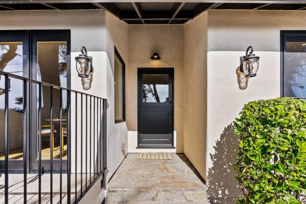 Carmel, CA 93923,2 SE San Antonio AVE
