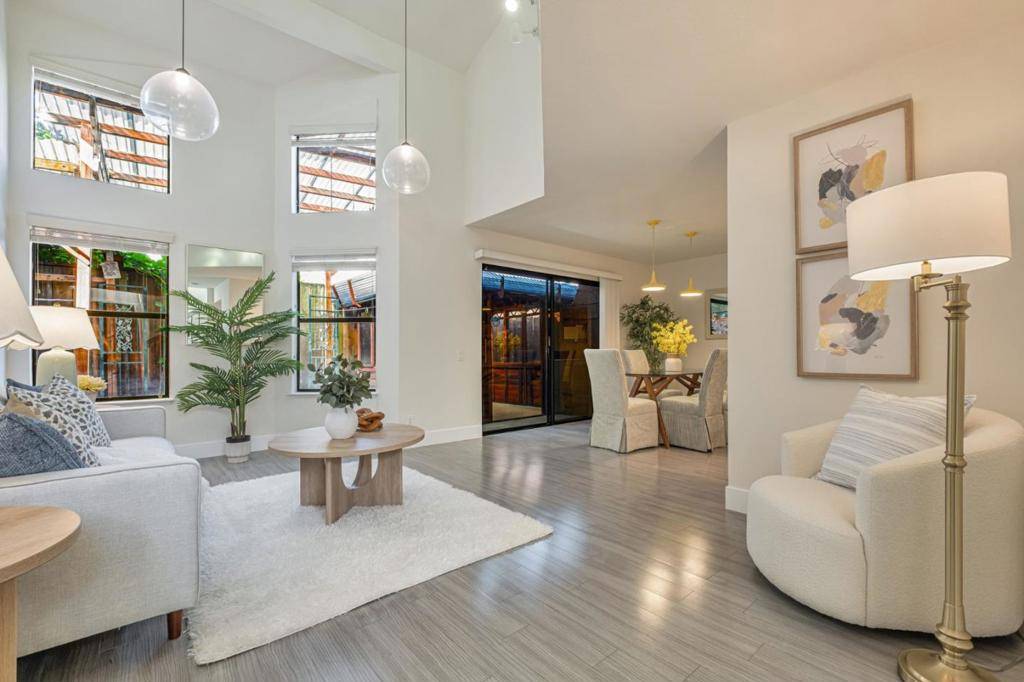 Fremont, CA 94538,39623 Buena Vista TER
