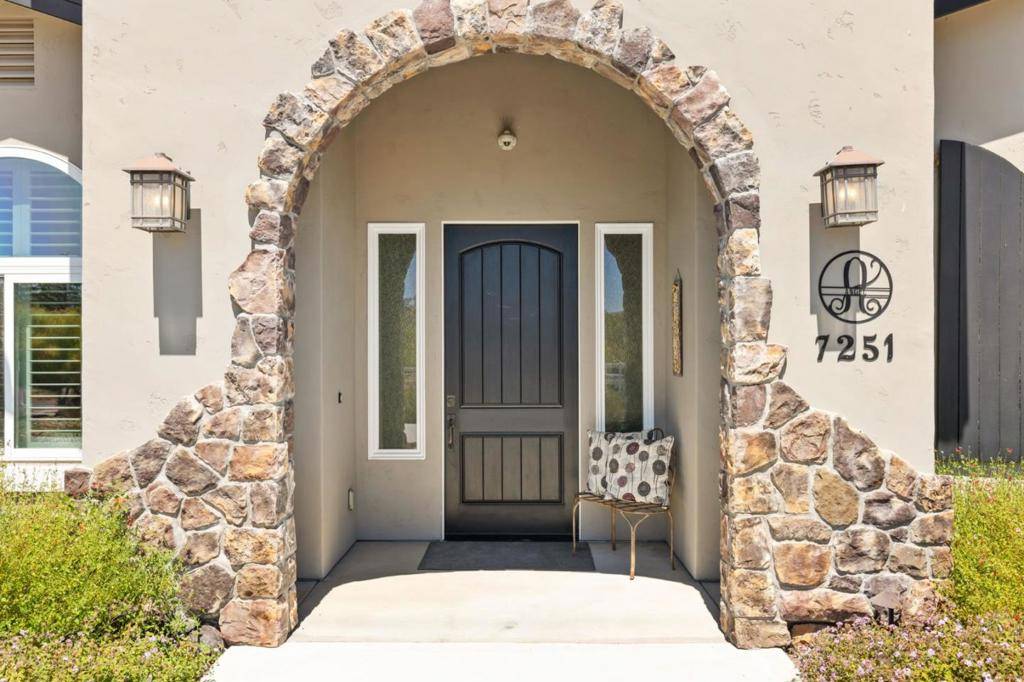 Tres Pinos, CA 95075,7251 Diablo Hills RD