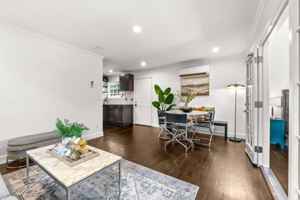 Redwood City, CA 94063,424 5th AVE