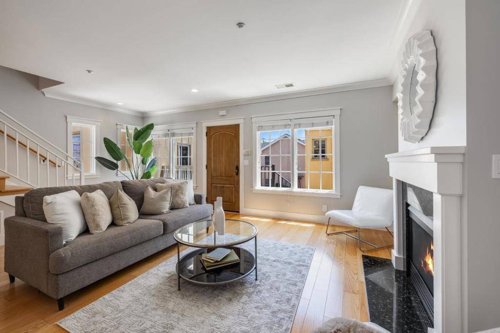 San Mateo, CA 94402,1705 Palm AVE #19