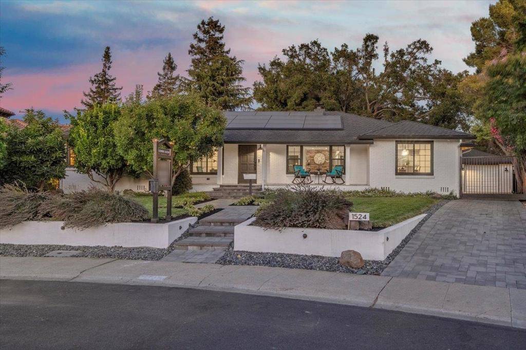 San Jose, CA 95125,1524 Santa Maria AVE