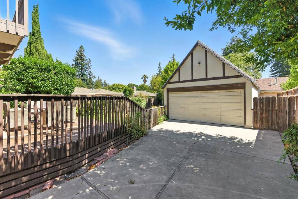 Redwood City, CA 94062,158 Oakdale ST