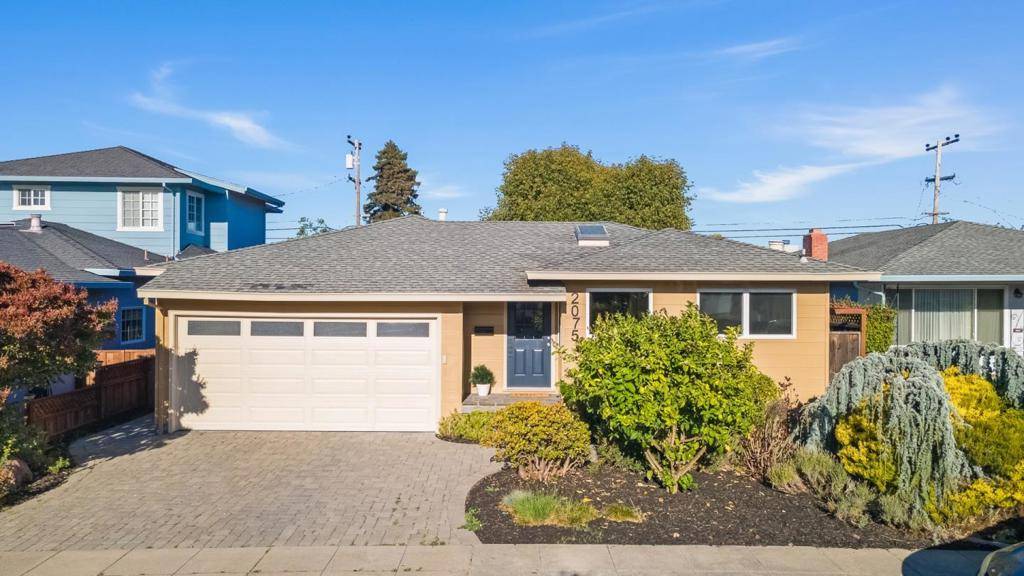 San Mateo, CA 94403,2075 Sullivan ST