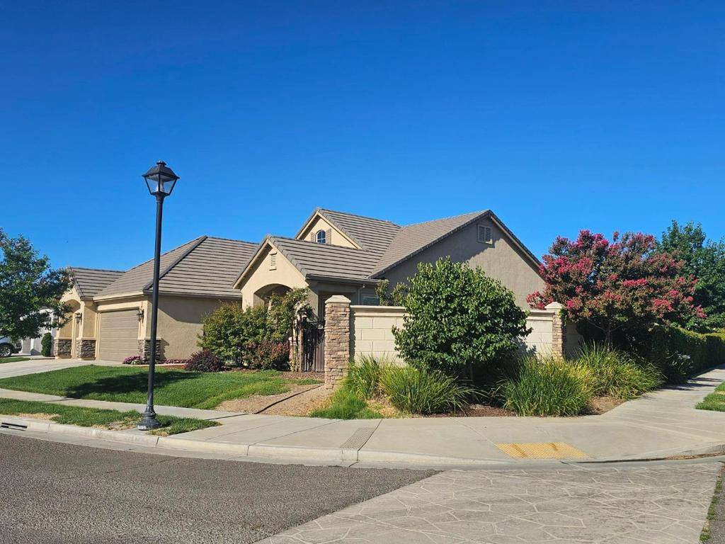 Los Banos, CA 93635,1703 Cobblefield LN