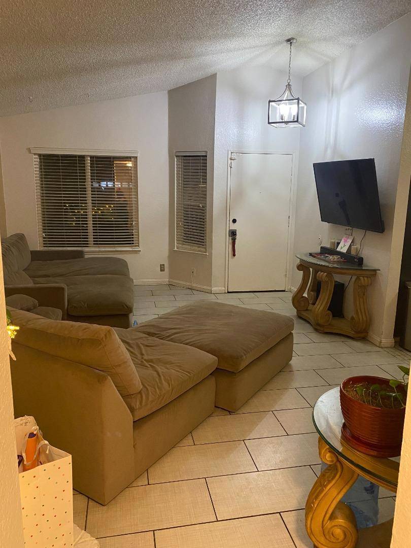 Palmdale, CA 93550,3636 Acorde AVE