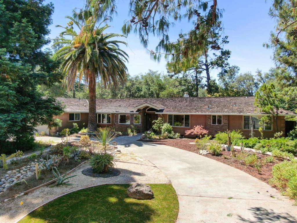 Saratoga, CA 95070,19521 Tweed CT